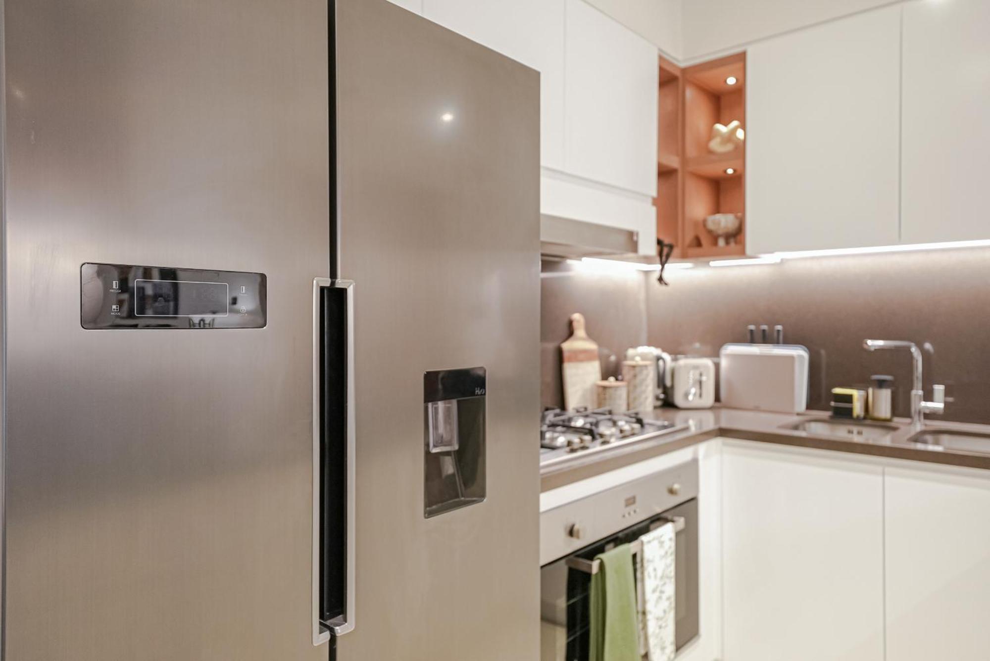 New Luxe 3br In Vida Marina W/ Breathtaking Views Apartment Dubai