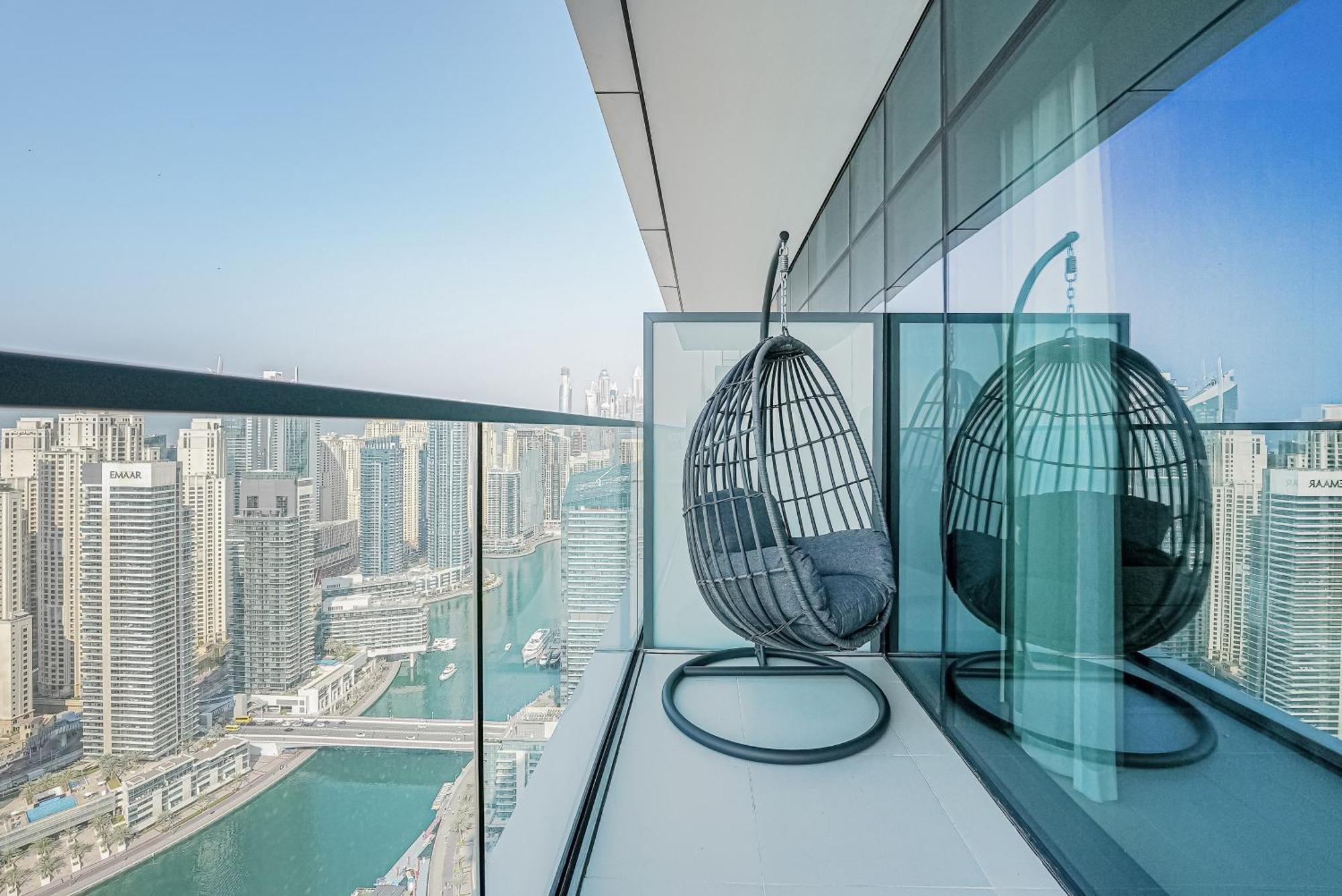 New Luxe 3br In Vida Marina W/ Breathtaking Views Apartment Dubai